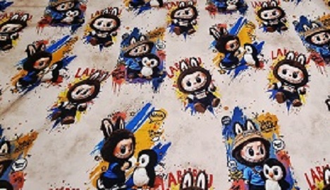 Világos barna alapon labubu futter