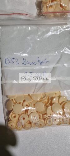 B53 Borostyán Kam műanyag Patent