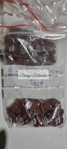 B26 Rozsda Barna Kam műanyag Patent