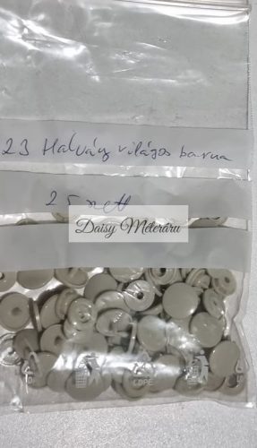 B23 Halvány világosbarna Kam műanyag Patent