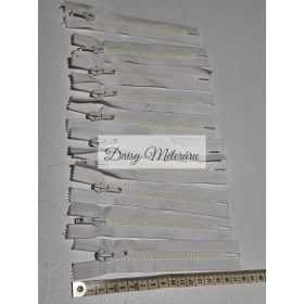 Fehér zárt cipzár 14cm