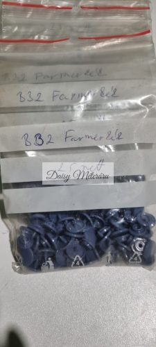 B32 Farmerkék Kam műanyag Patent